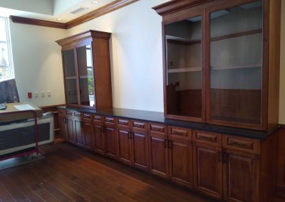 commercial closet maker contractor in Ocala